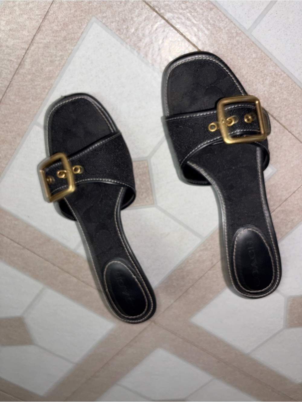 Coach heels - Picture 5 of 6